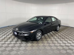 2026 Hyundai Elantra SE Sedan
