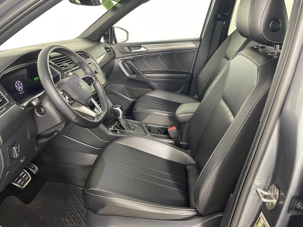 Certified 2023 Volkswagen Tiguan 2.0T SE R-Line Black SUV