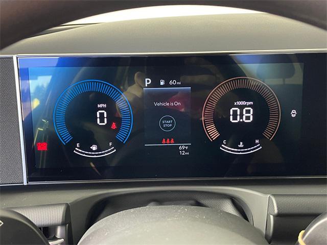 2026 Hyundai Santa Cruz SE photo 2