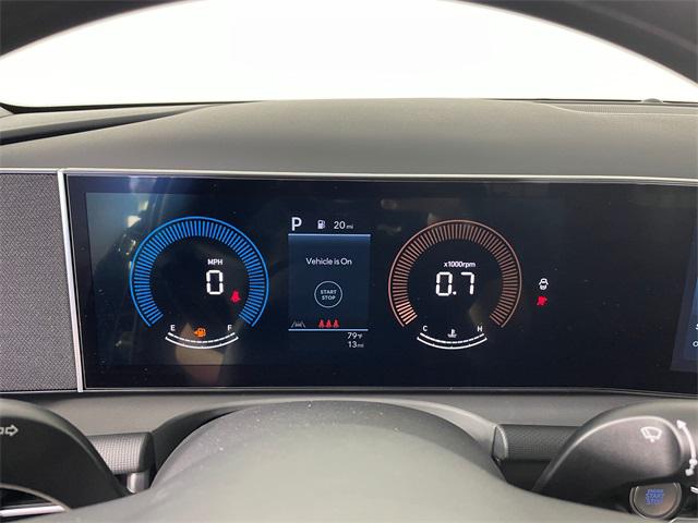 2025 Hyundai Santa Cruz SE photo 2