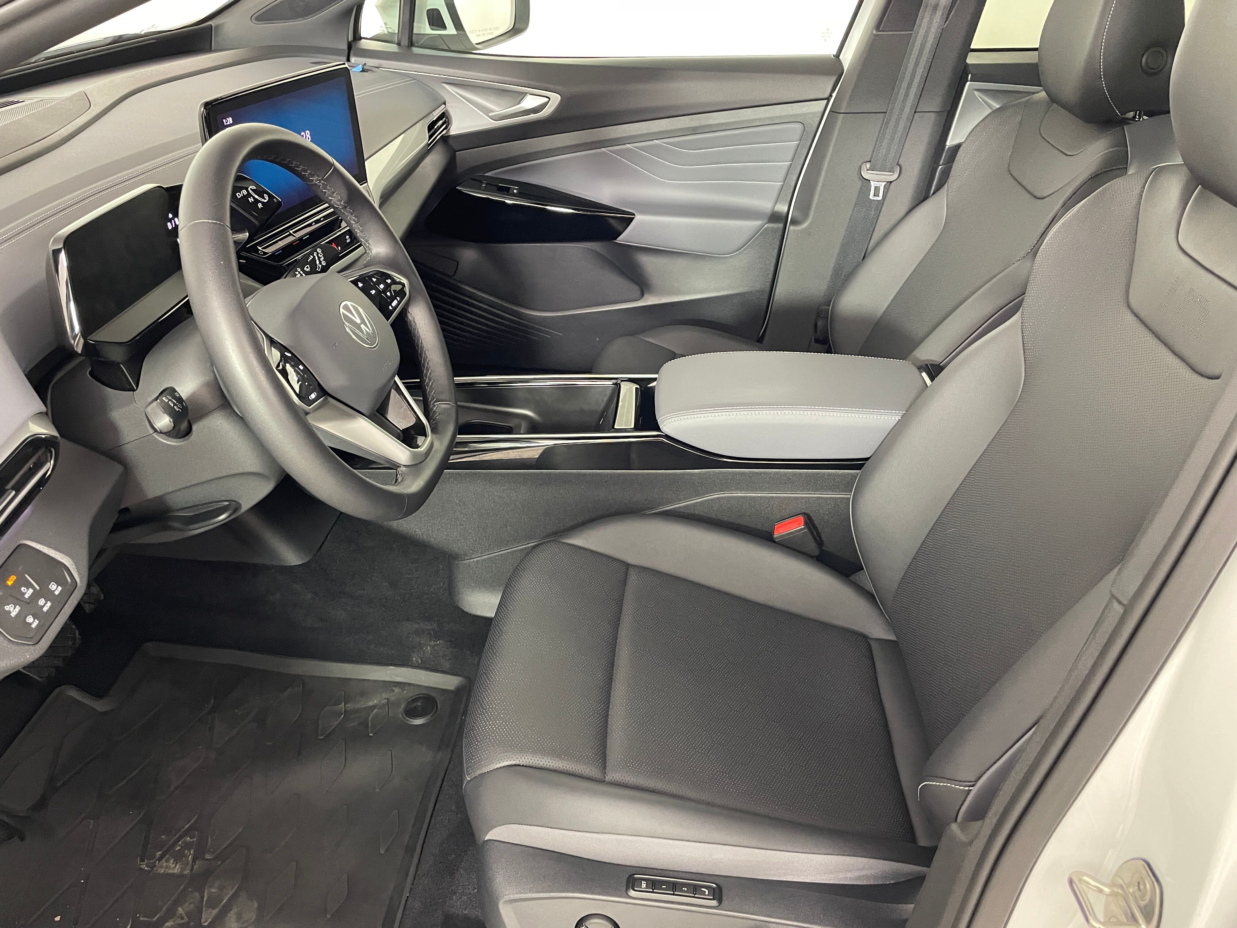 Used 2023 Volkswagen ID.4 Pro S Plus w/SK On Battery w/VW Sound SUV