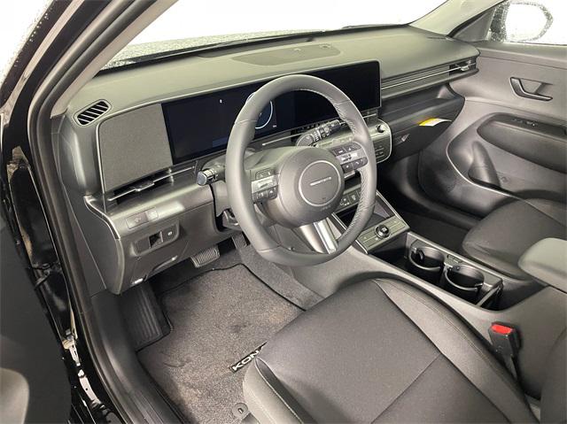 2025 Hyundai Kona Electric SEL photo 3