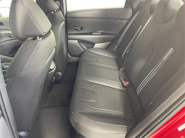 2025 Hyundai Elantra Hybrid SEL Sport photo 4