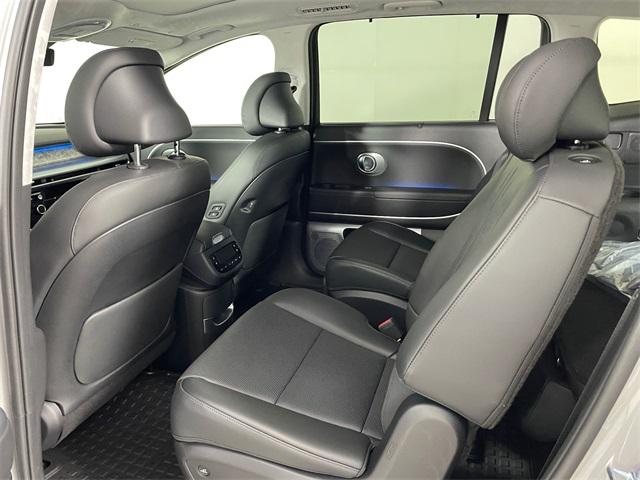 2026 Hyundai Ioniq photo 3