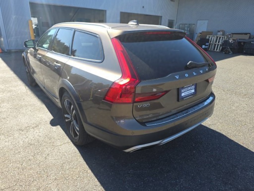 Used 2018 Volvo V90 Cross Country T5 AWD Wagon