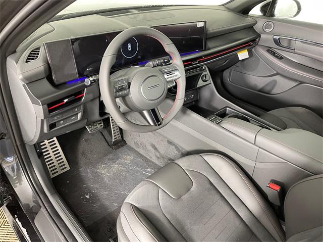 2025 Hyundai Sonata N Line photo 3