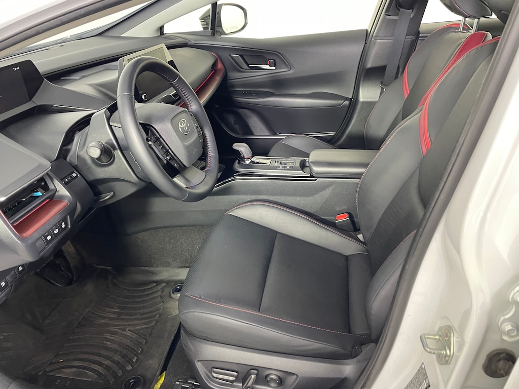 Used 2024 Toyota Prius Prime XSE Premium Hatchback