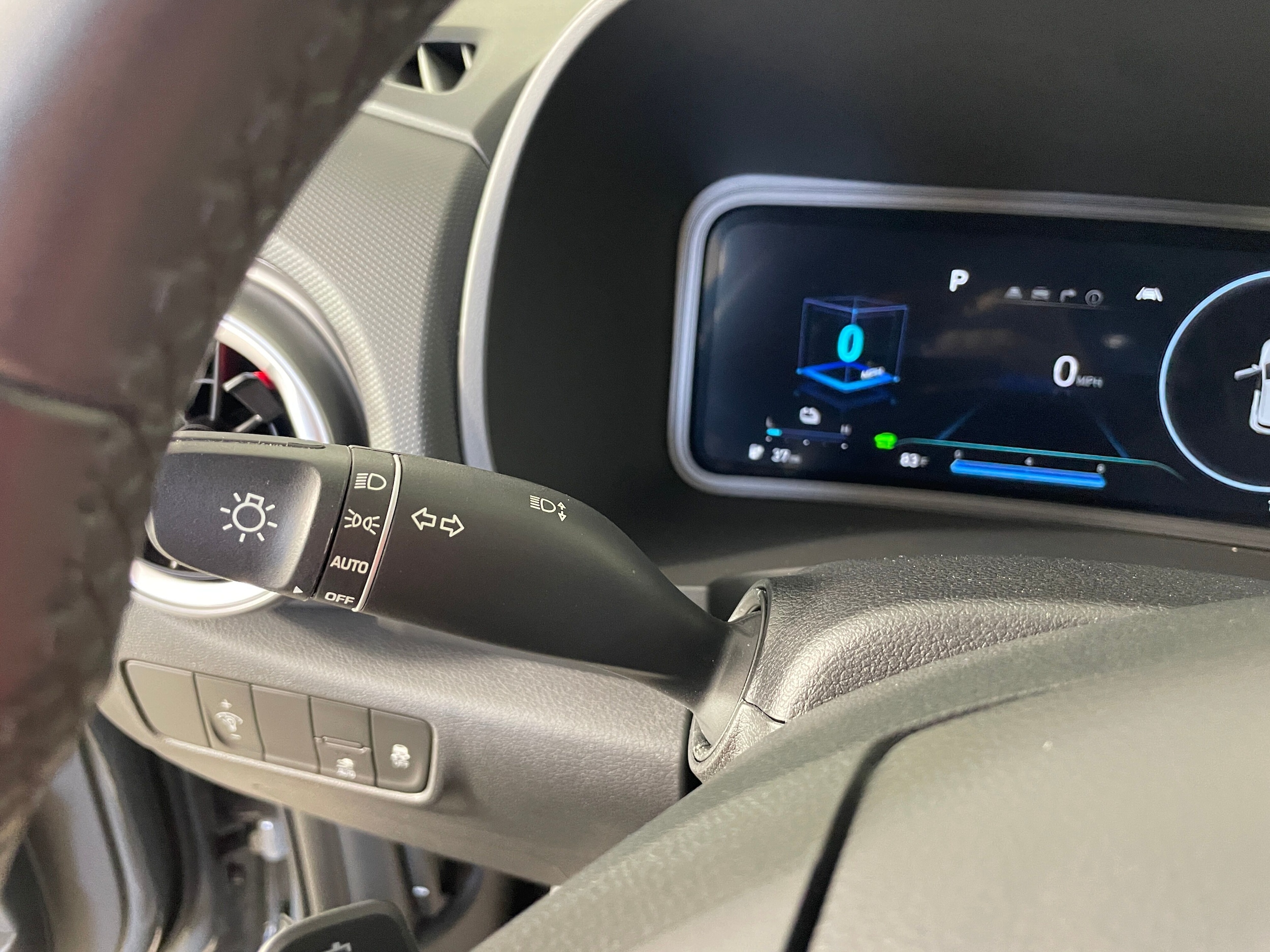 2023 Hyundai Kona EV SEL - Photo 13