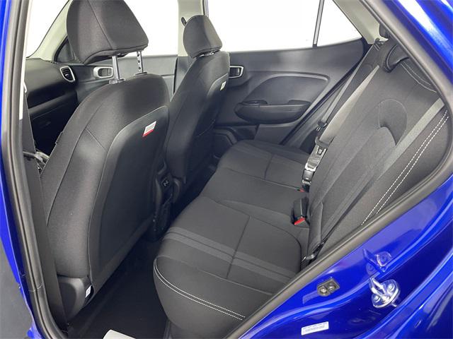 2026 Hyundai Venue SEL photo 4