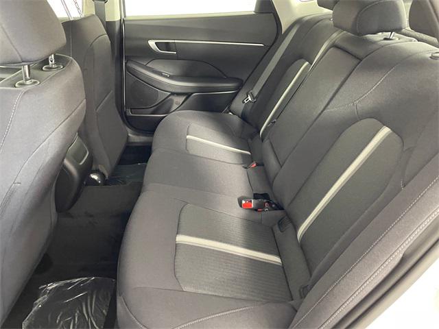 2026 Hyundai Sonata SEL Sport photo 4