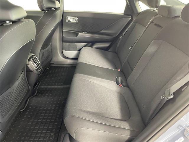 2025 Hyundai Ioniq 6 SE photo 4