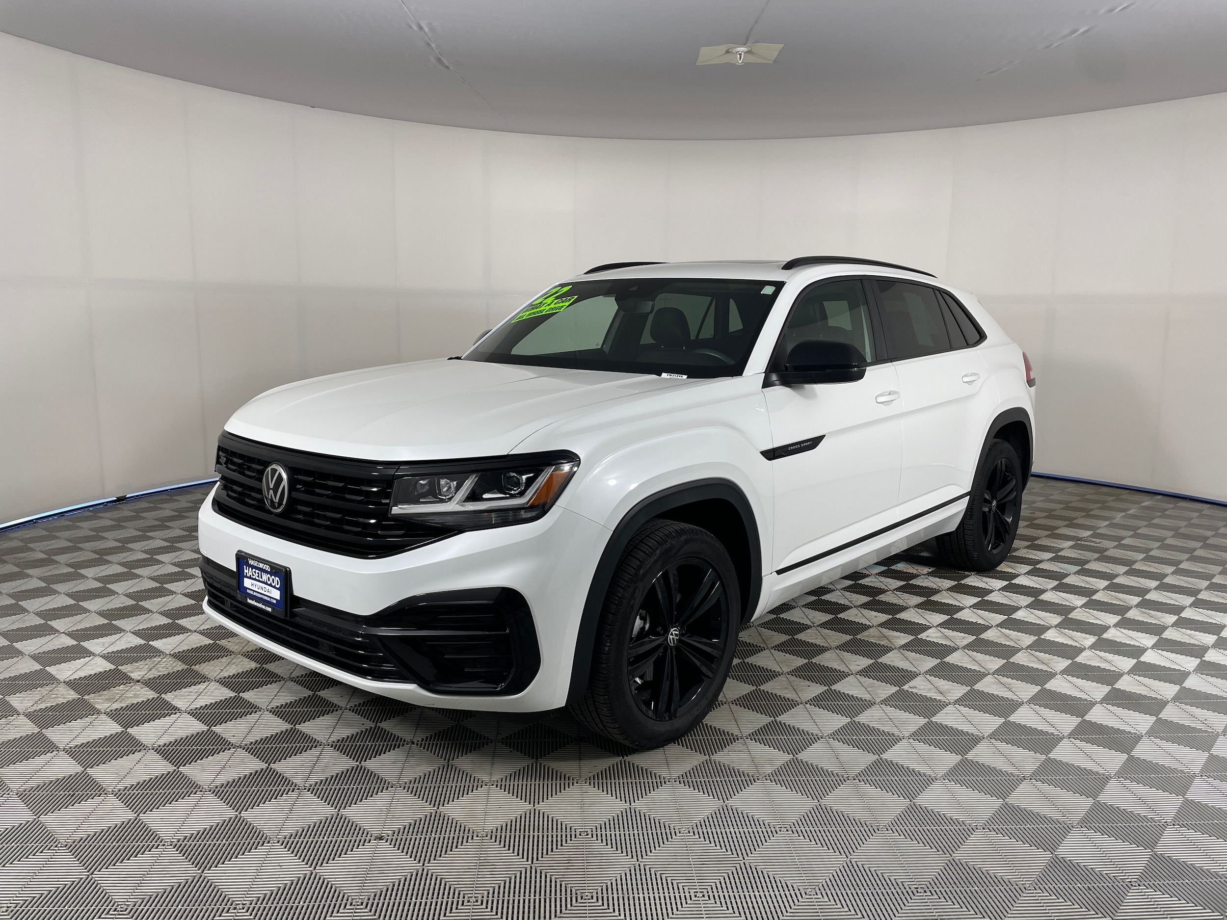 2023 Volkswagen Atlas Cross Sport SEL R-Line Black - Photo 1
