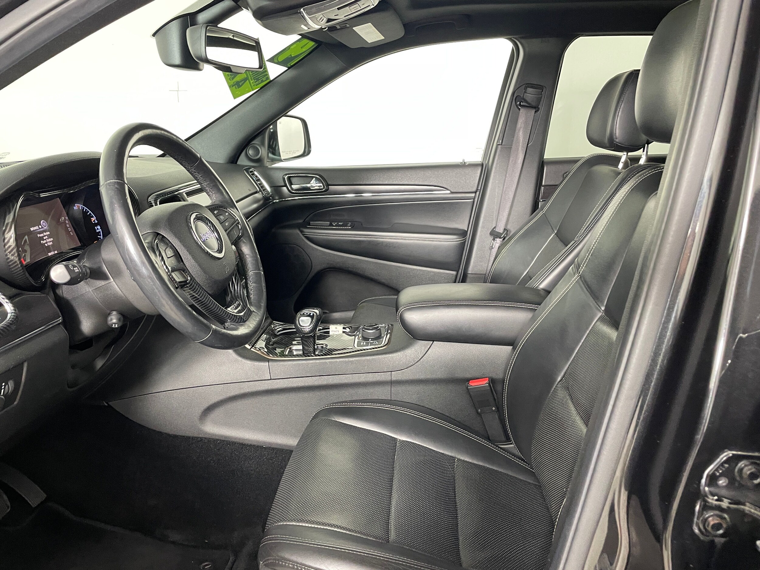 2014 Jeep Grand Cherokee Limited photo 2