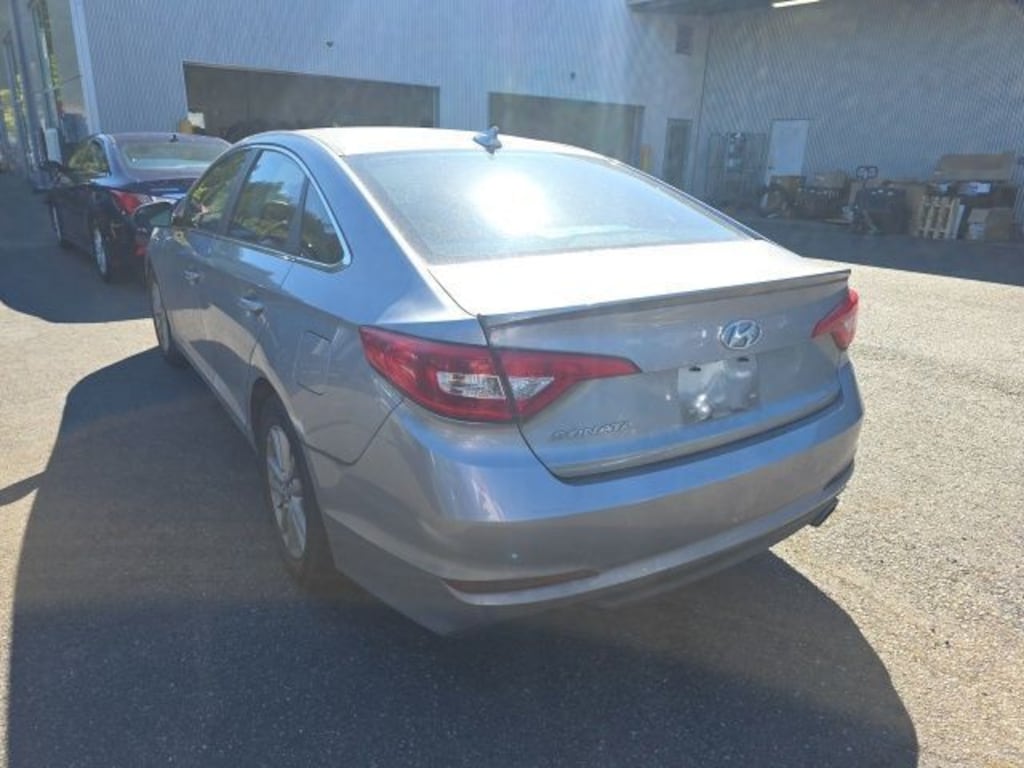 Used 2016 Hyundai Sonata SE w/PZEV Sedan