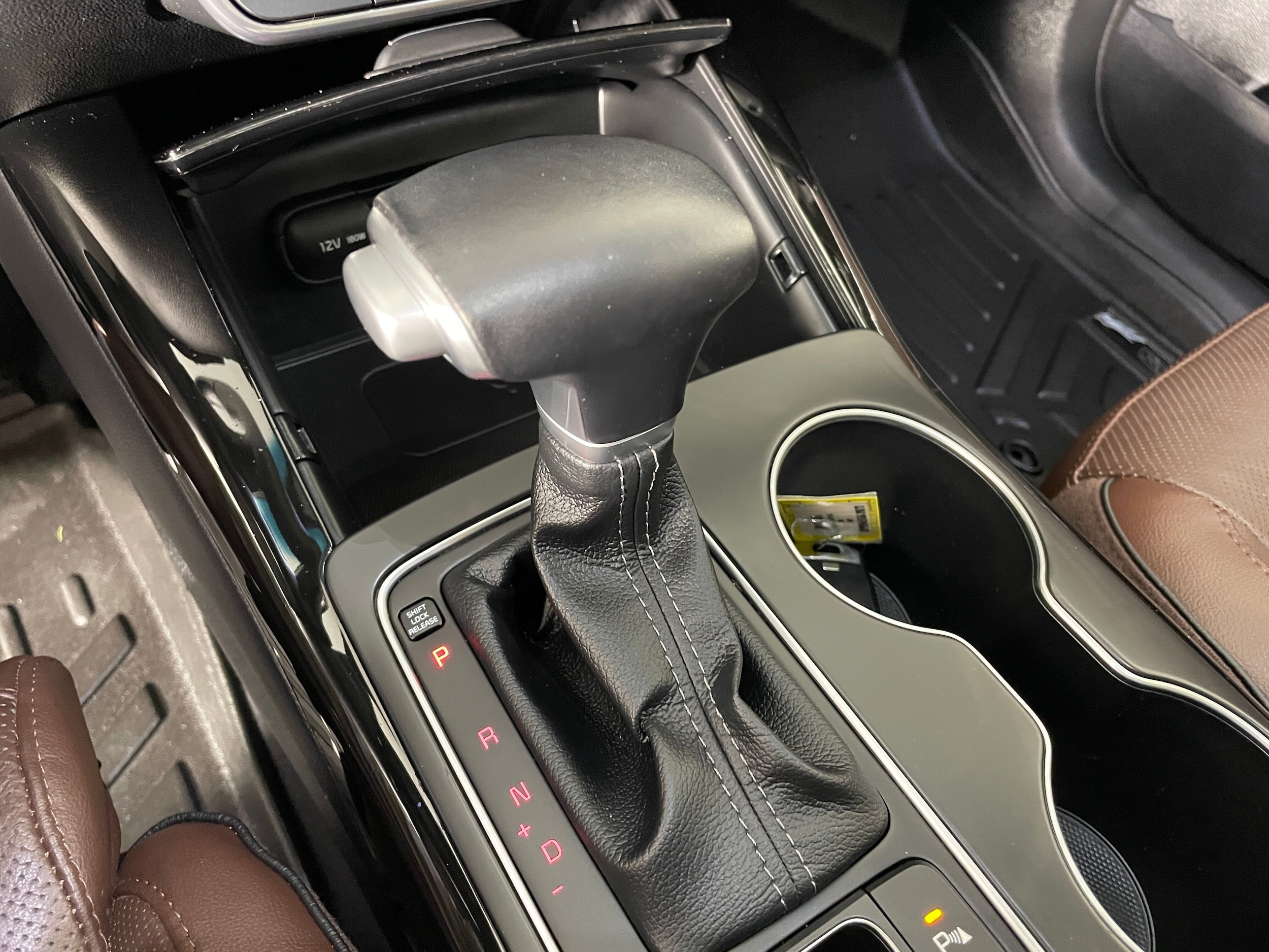 2020 Kia Sorento SX - Photo 11