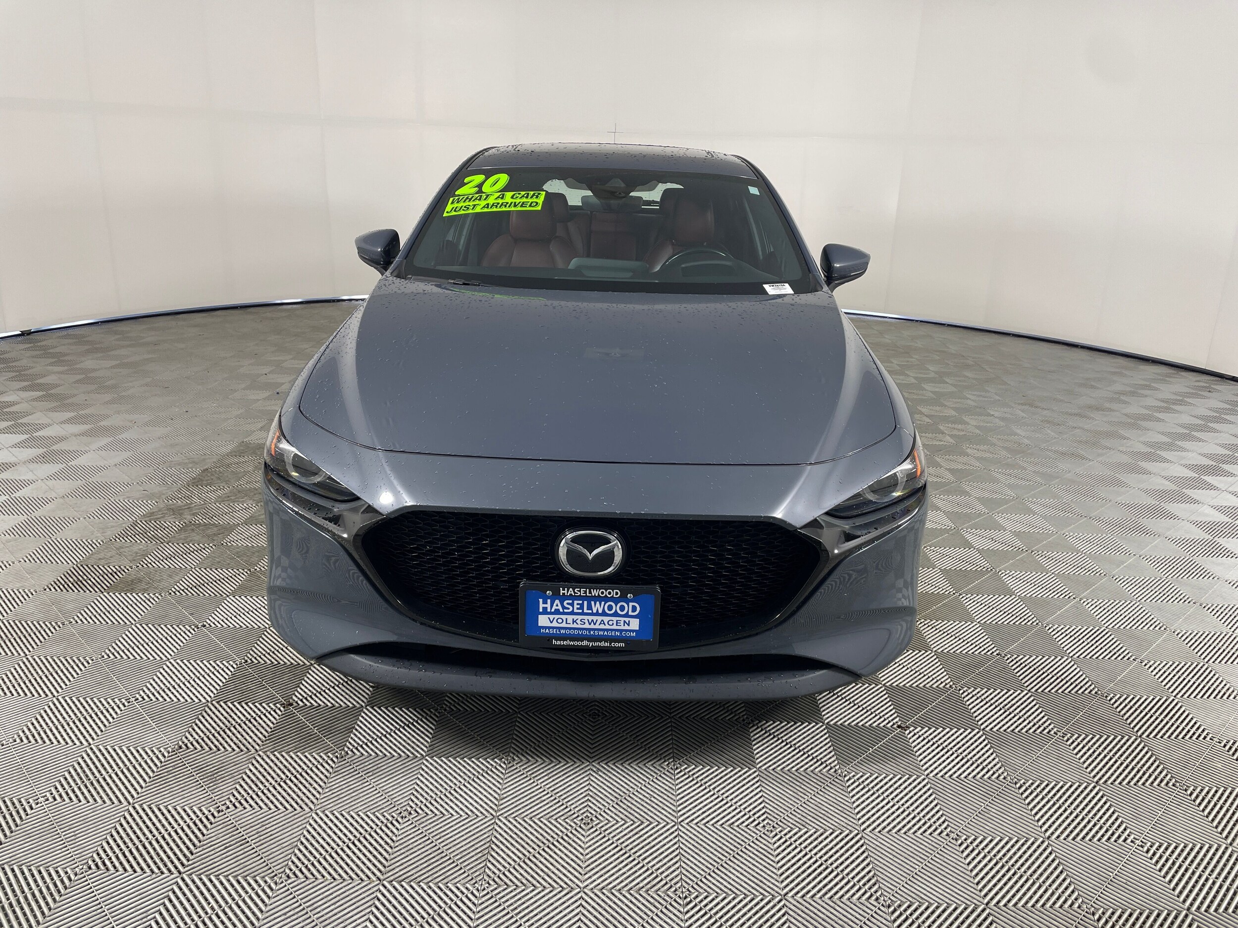 2020 Mazda Mazda3 Premium - Photo 17