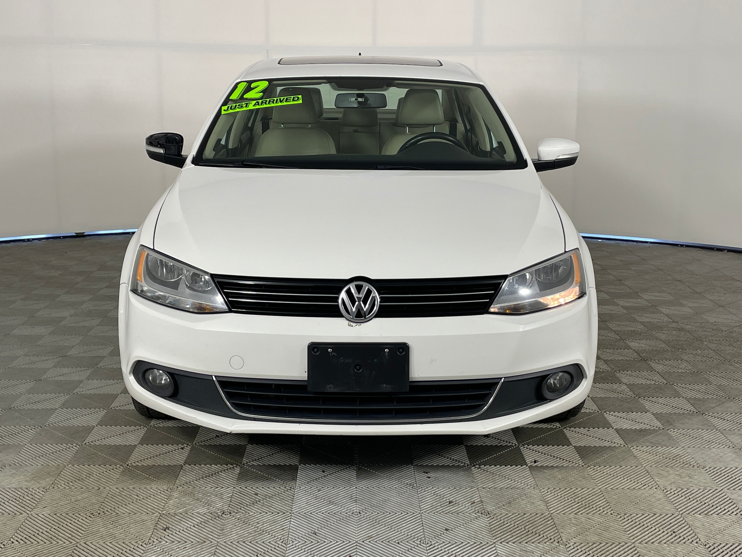 Used 2012 Volkswagen Jetta TDI with VIN 3VWLL7AJ3CM369955 for sale in Bremerton, WA