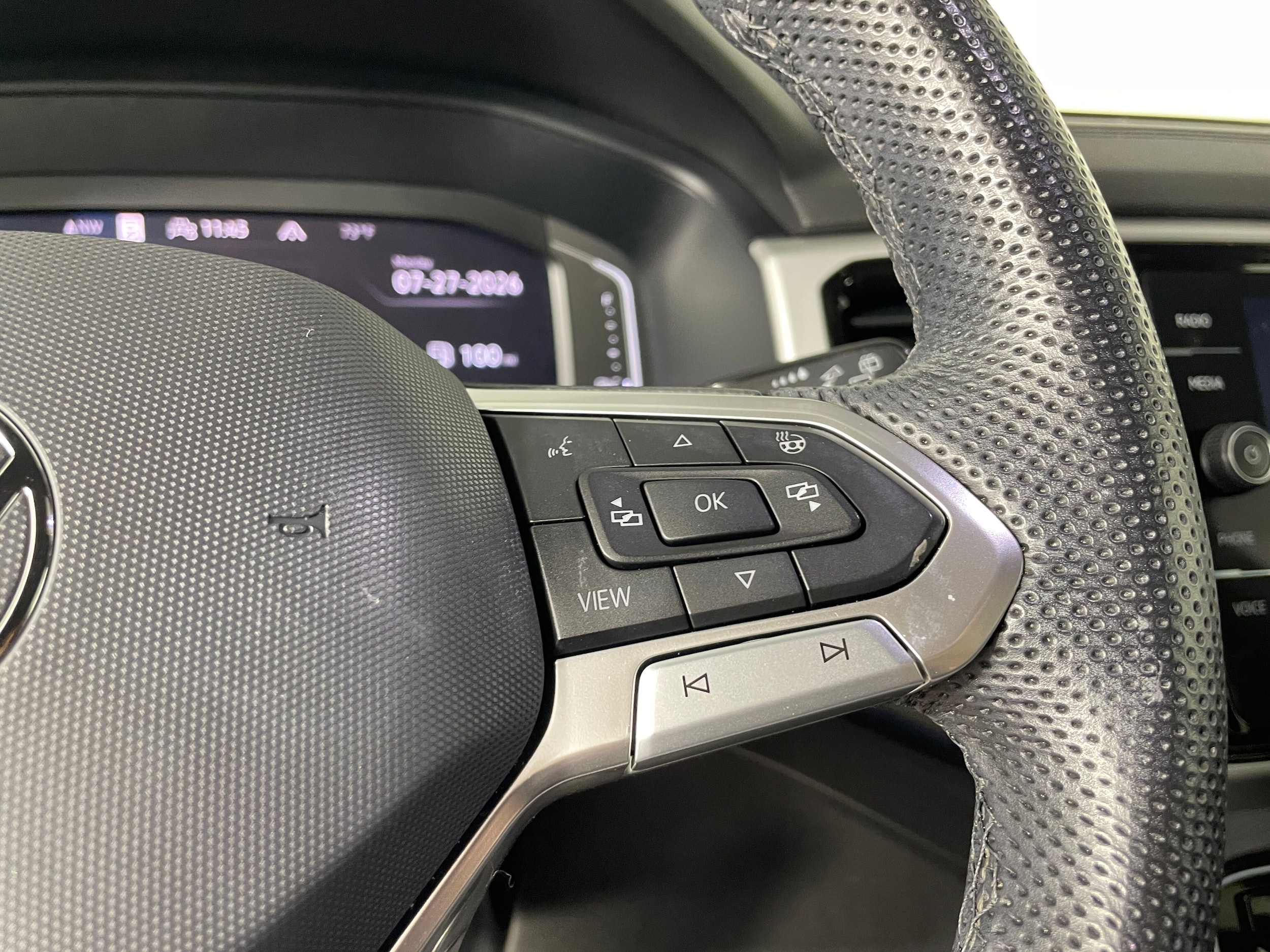 2023 Volkswagen Atlas Cross Sport SEL R-Line Black - Photo 10