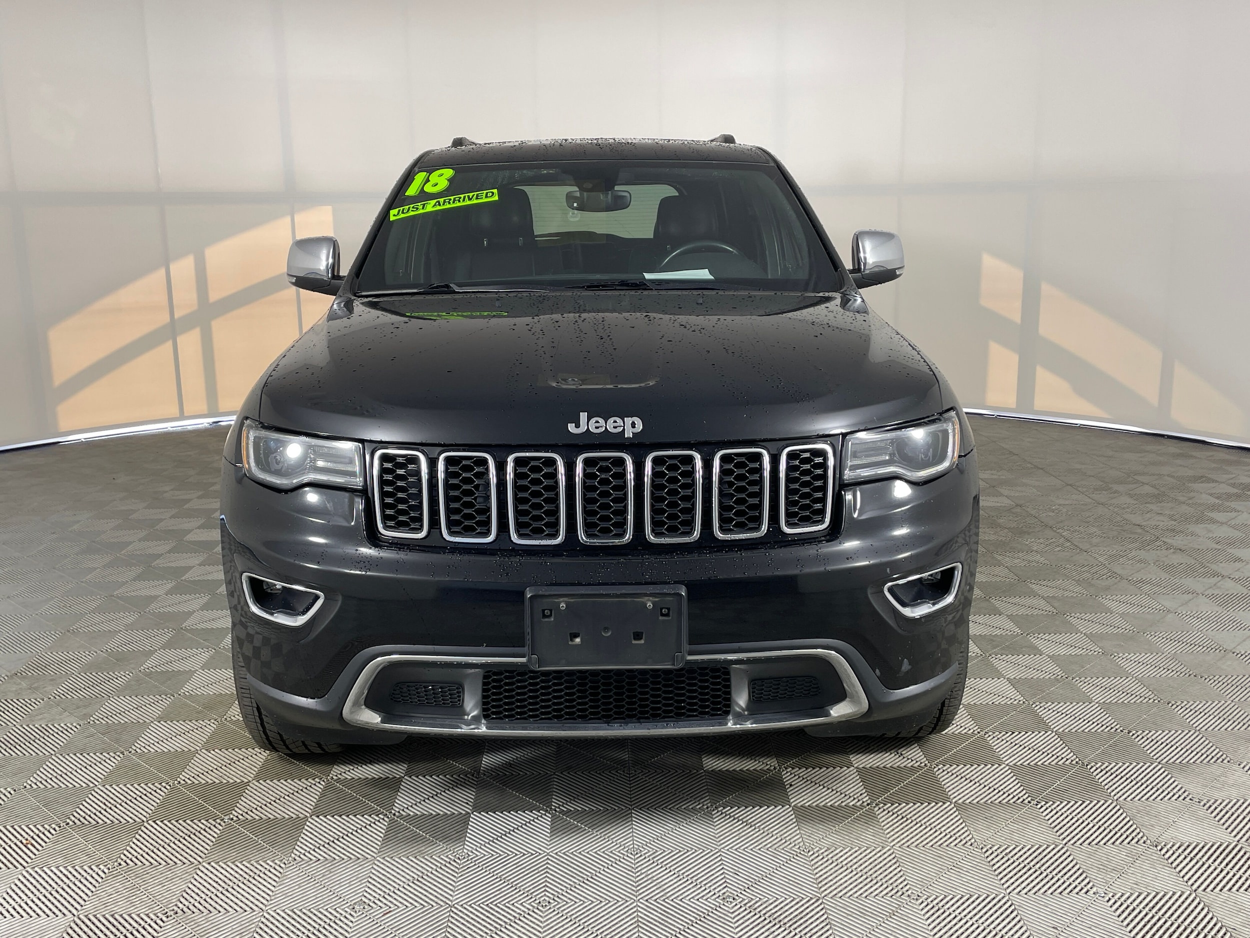 Used 2018 Jeep Grand Cherokee Limited with VIN 1C4RJFBG6JC128275 for sale in Bremerton, WA