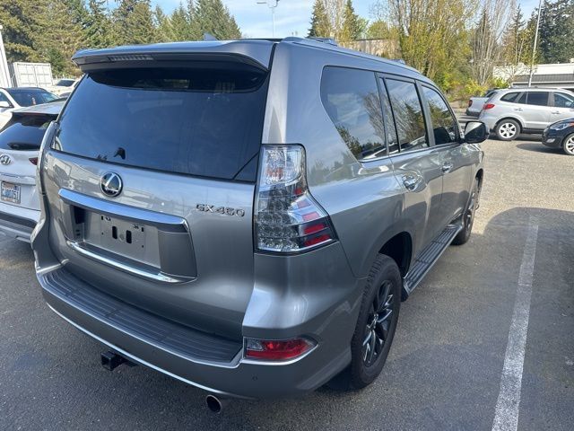 2023 LEXUS GX 460 photo 3