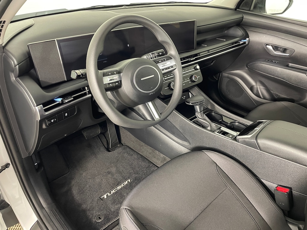 Used 2026 Hyundai Tucson SE SUV