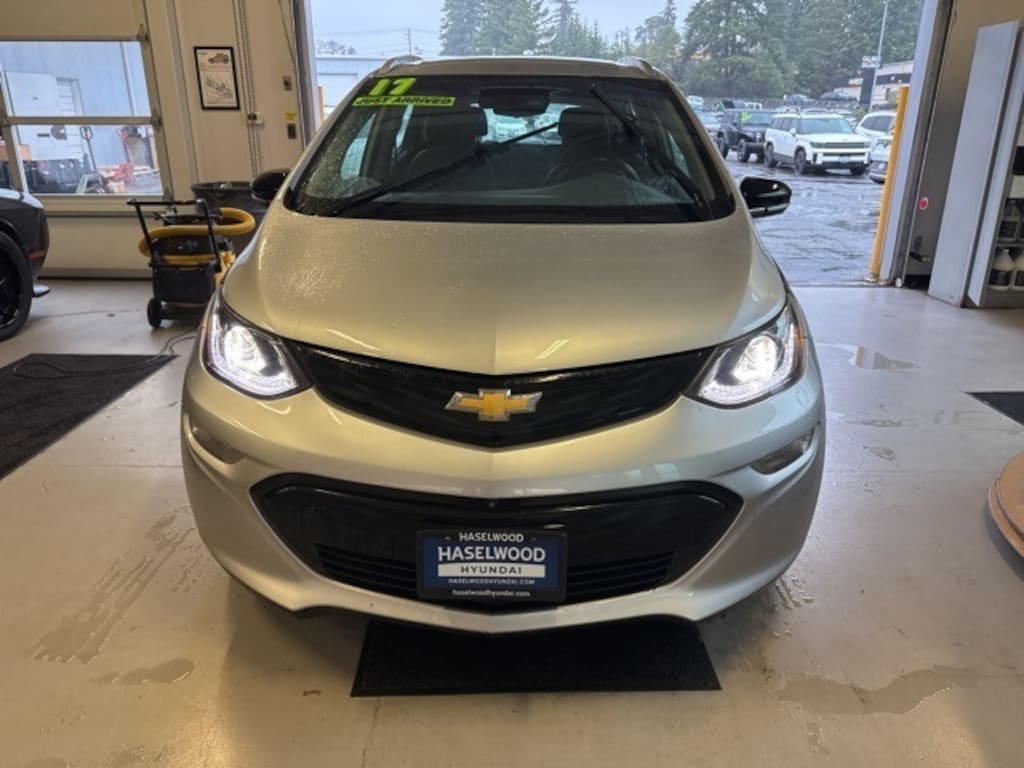 Used 2017 Chevrolet Bolt EV Premier Wagon