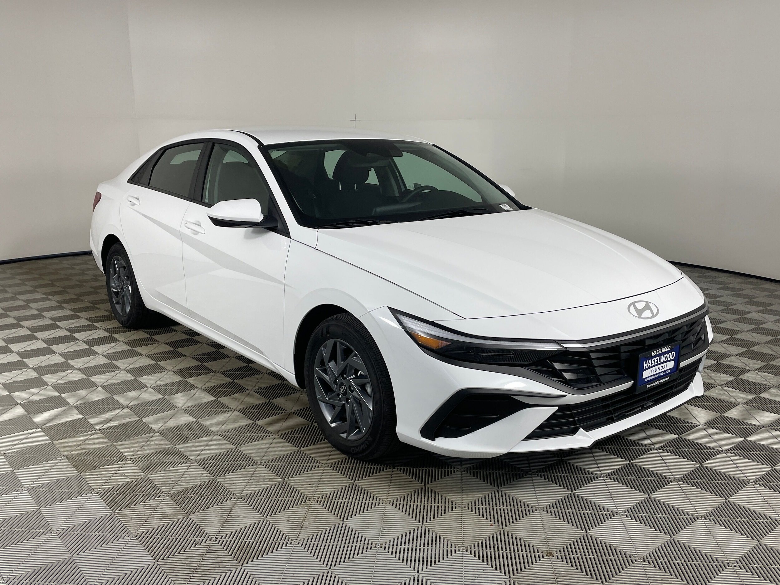 2025 Hyundai Elantra Blue - Photo 25