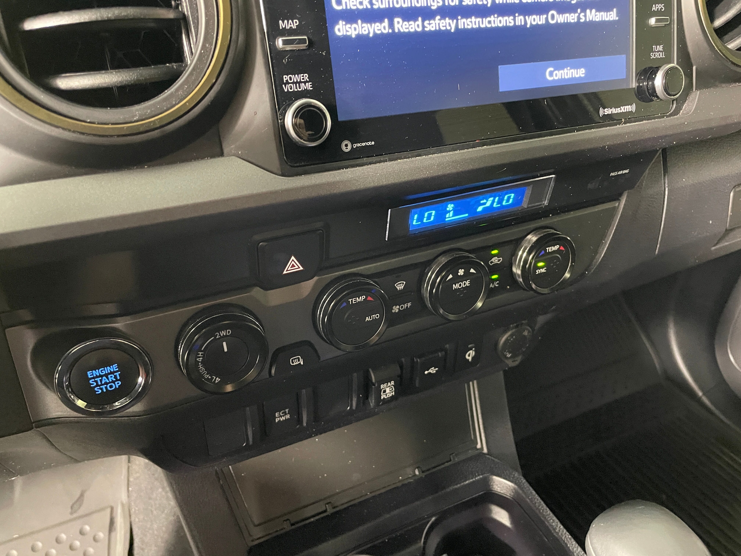 2022 Toyota Tacoma TRD Sport - Photo 8