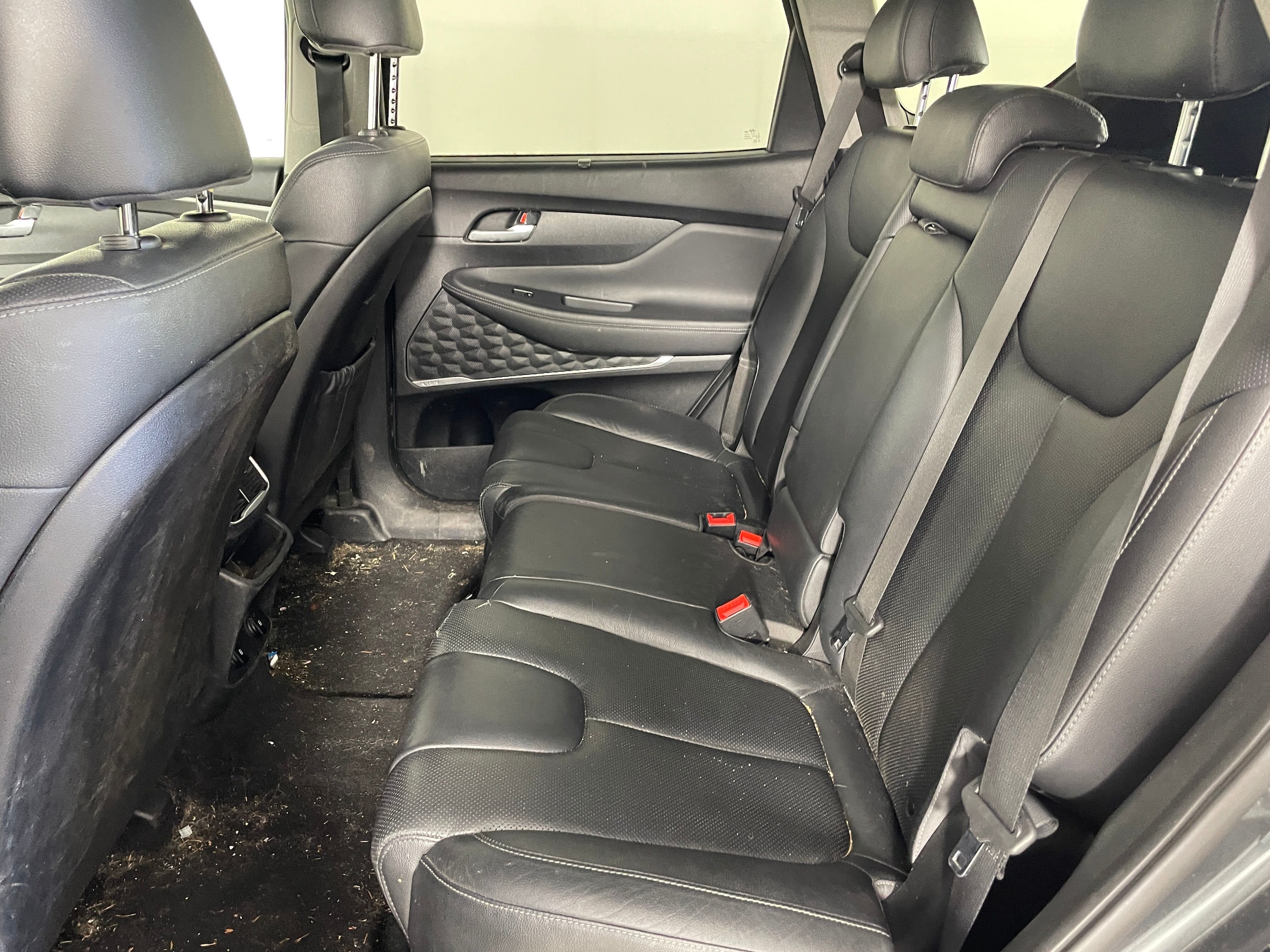 2020 Hyundai Santa Fe SEL - Photo 17