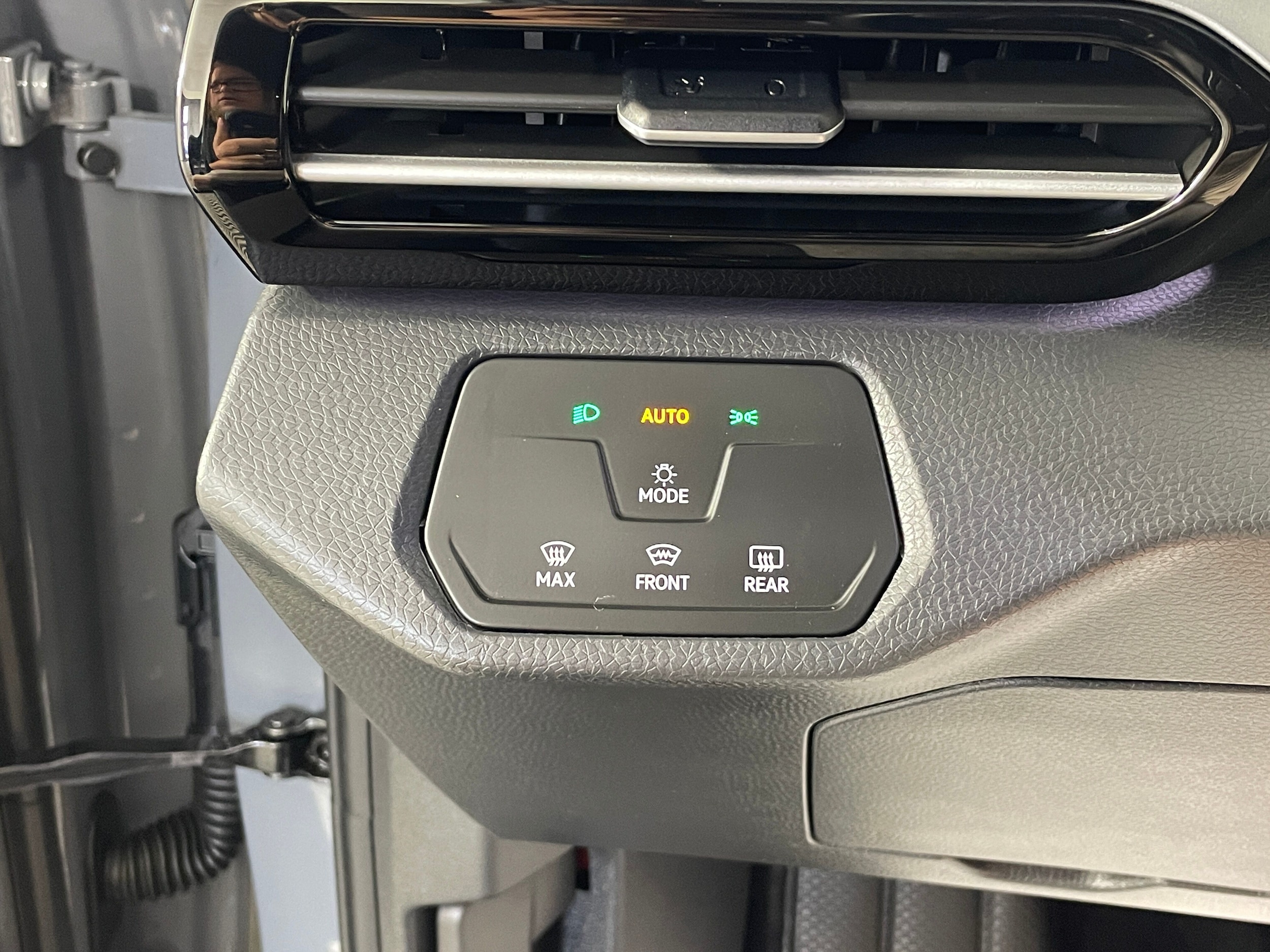 2024 Volkswagen ID.4 PRO - Photo 15