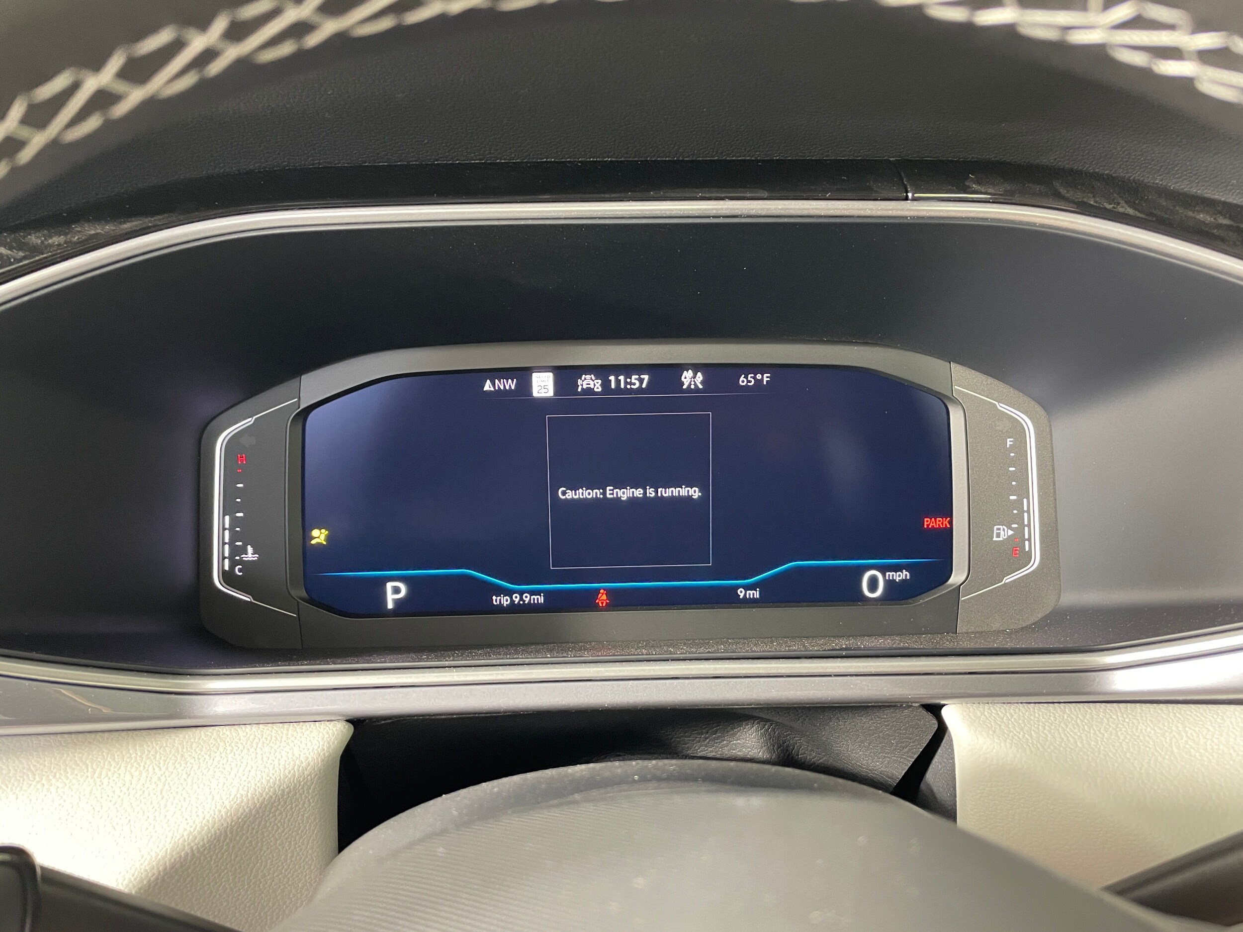 2025 Volkswagen Taos SEL photo 2