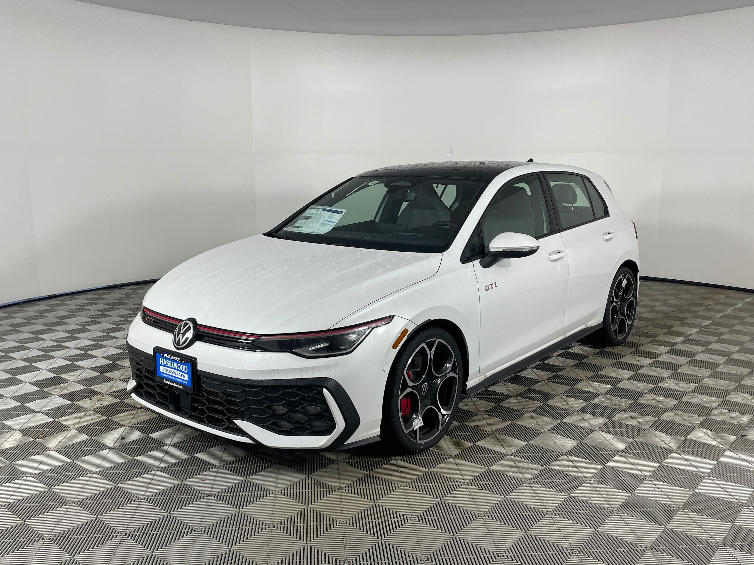 2026 Volkswagen Golf GTI Autobahn's photo