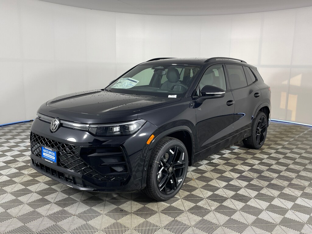 New 2026 Volkswagen Tiguan 2.0T SE R-Line Black SUV