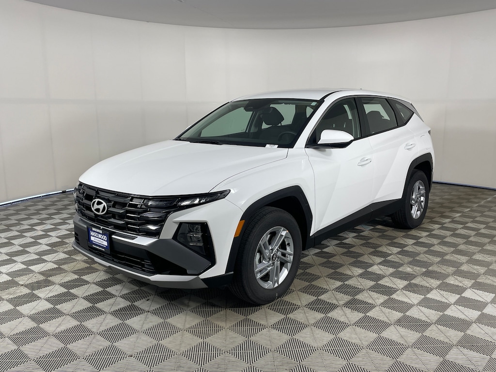 Used 2026 Hyundai Tucson SE SUV