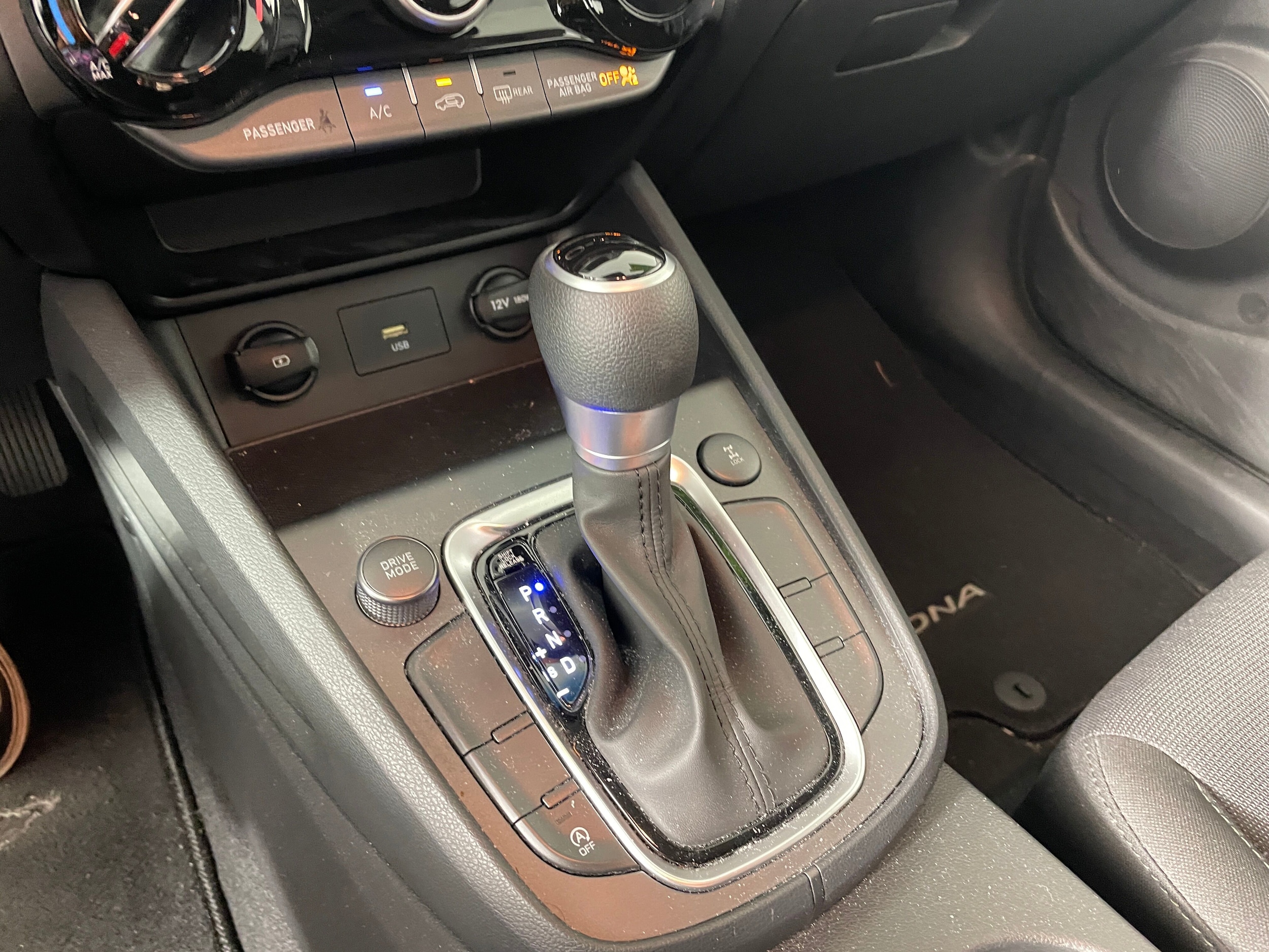 2022 Hyundai Kona SEL - Photo 9