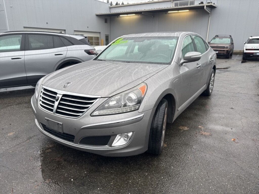 Used 2011 Hyundai Equus Ultimate Sedan