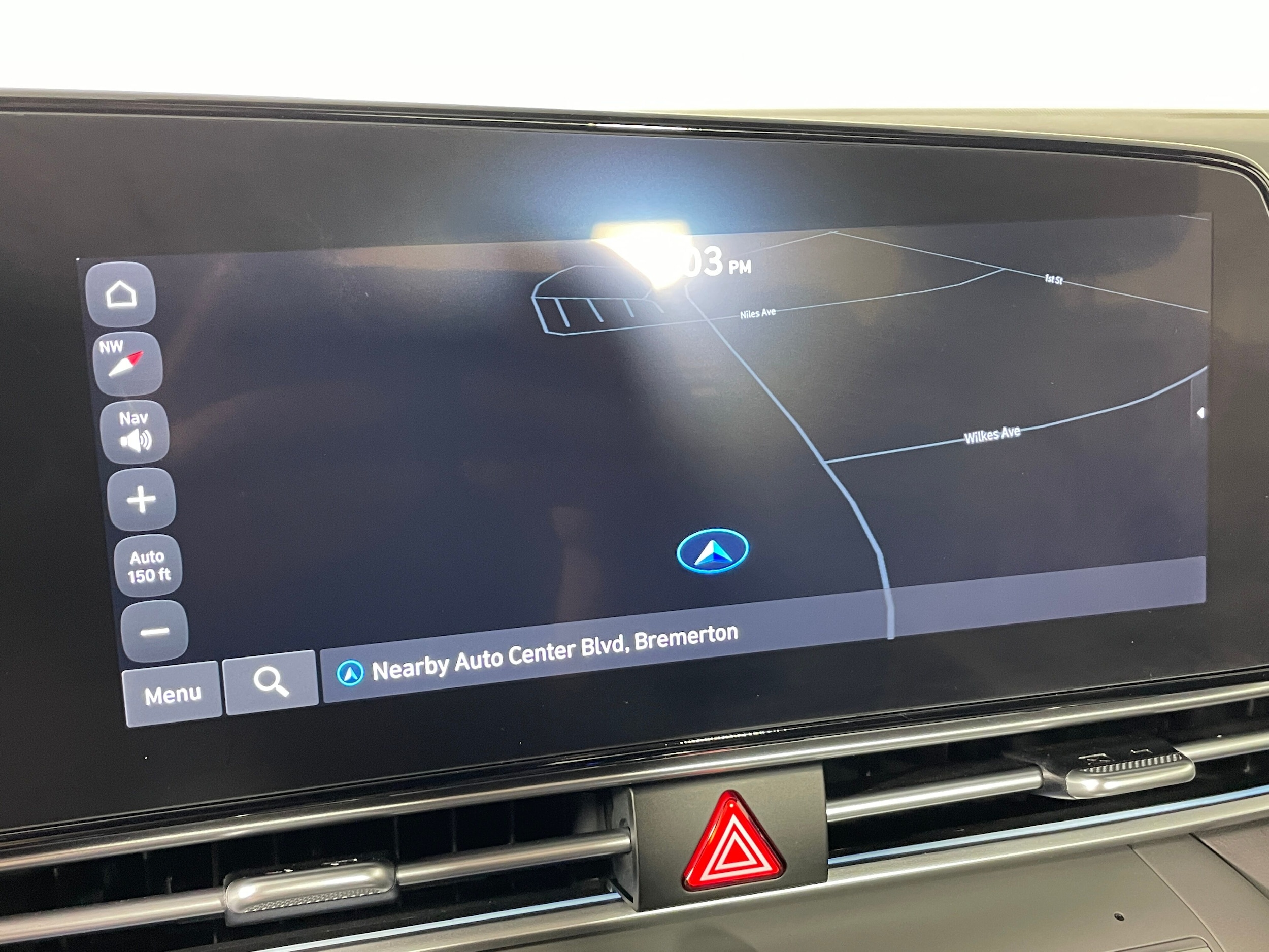 2025 Hyundai Elantra SEL Convenience photo 3