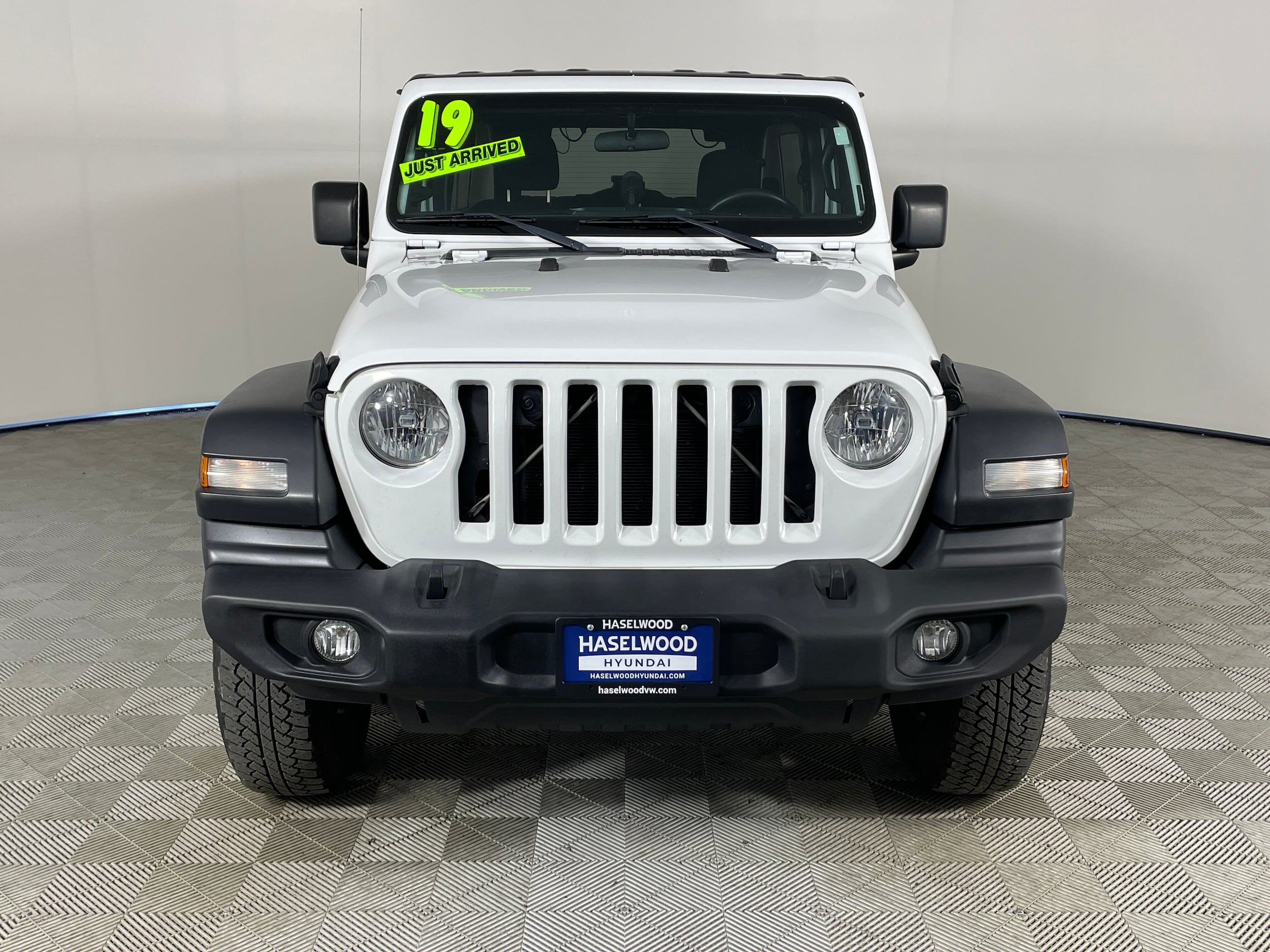 Used 2018 Jeep All-New Wrangler Unlimited Sport with VIN 1C4HJXDGXJW139969 for sale in Bremerton, WA