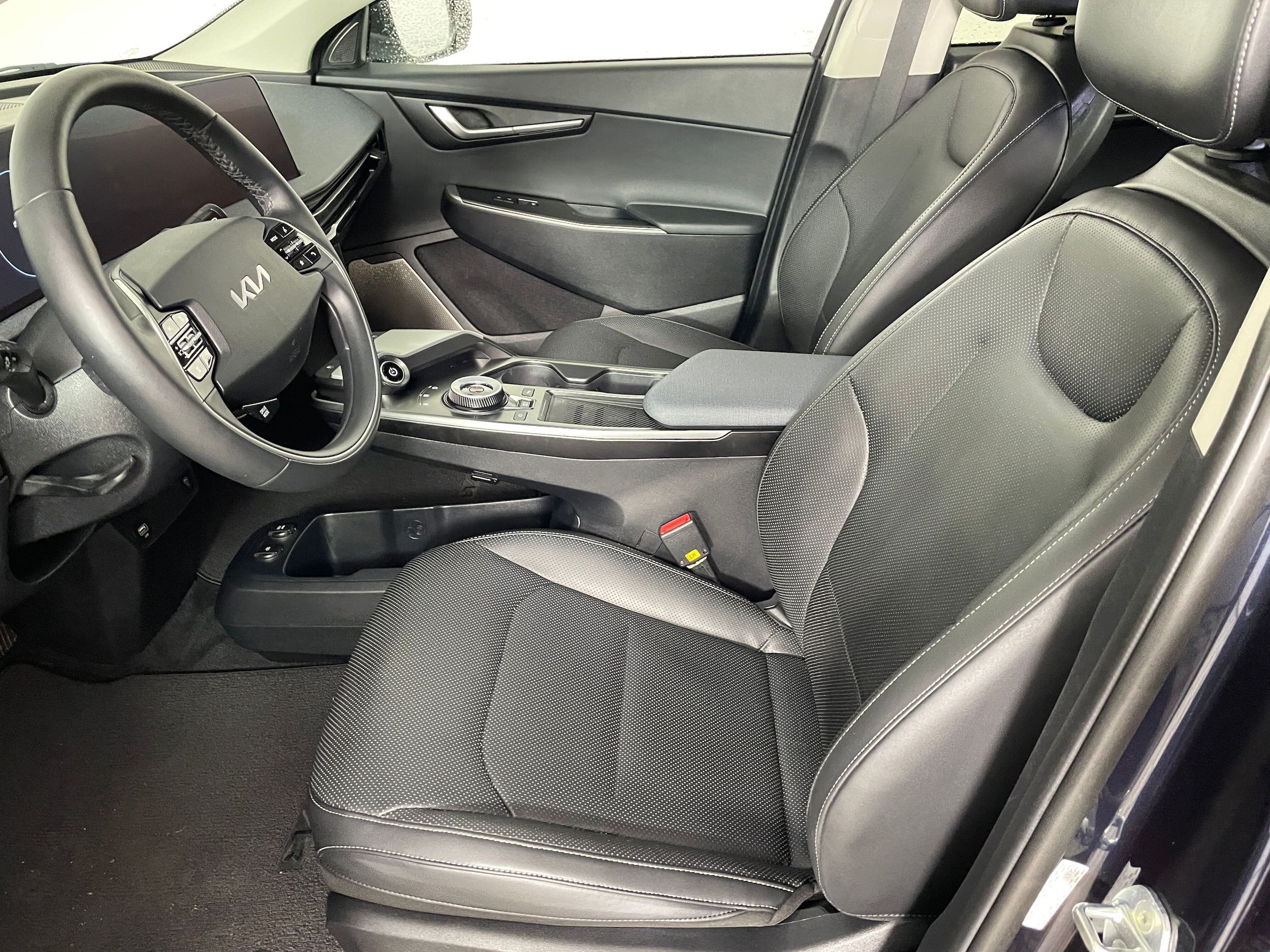 Used 2022 Kia Ev6 Wind with VIN KNDC3DLC3N5088456 for sale in Bremerton, WA