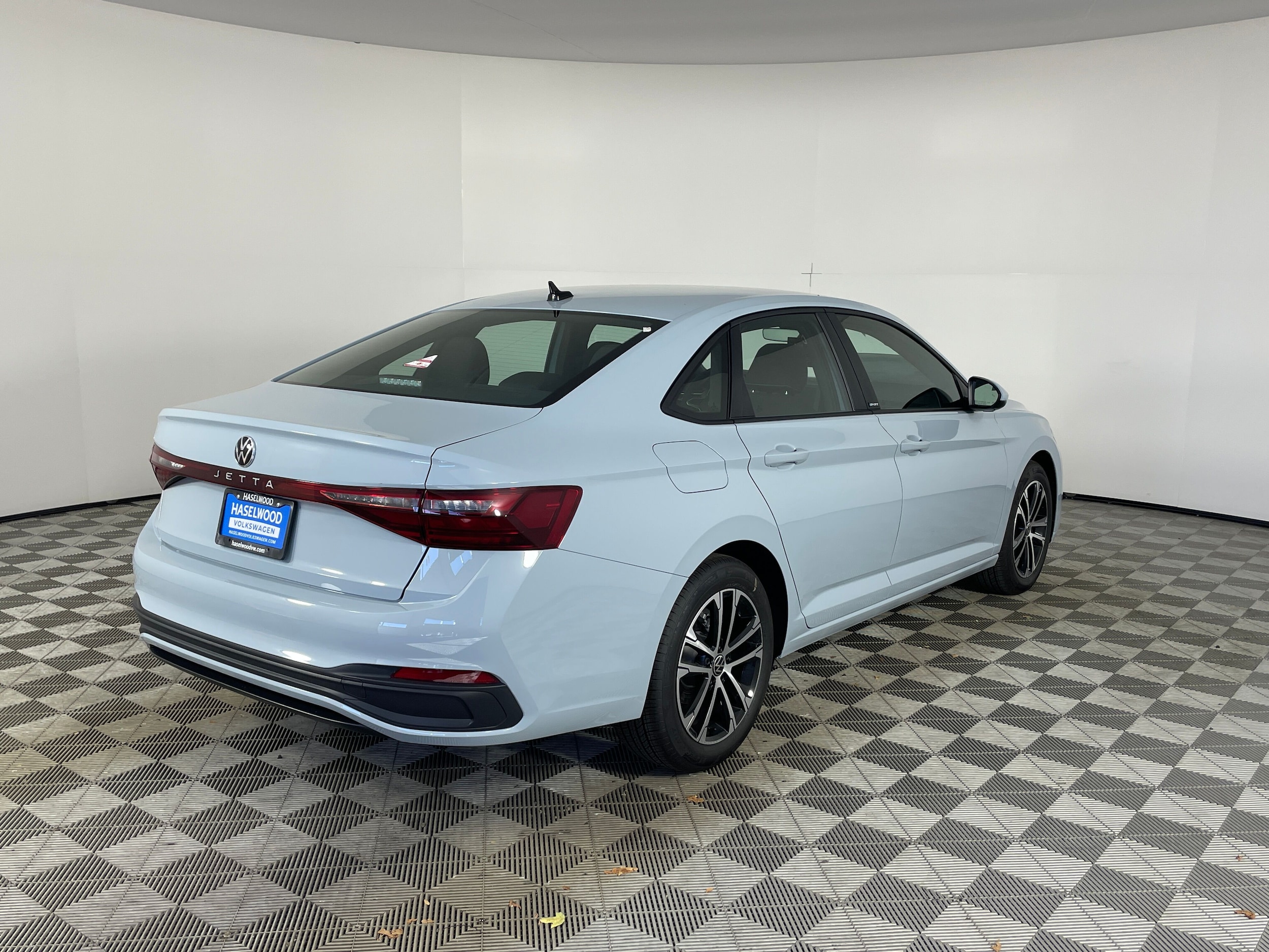 2026 Volkswagen Jetta Sport - Photo 12