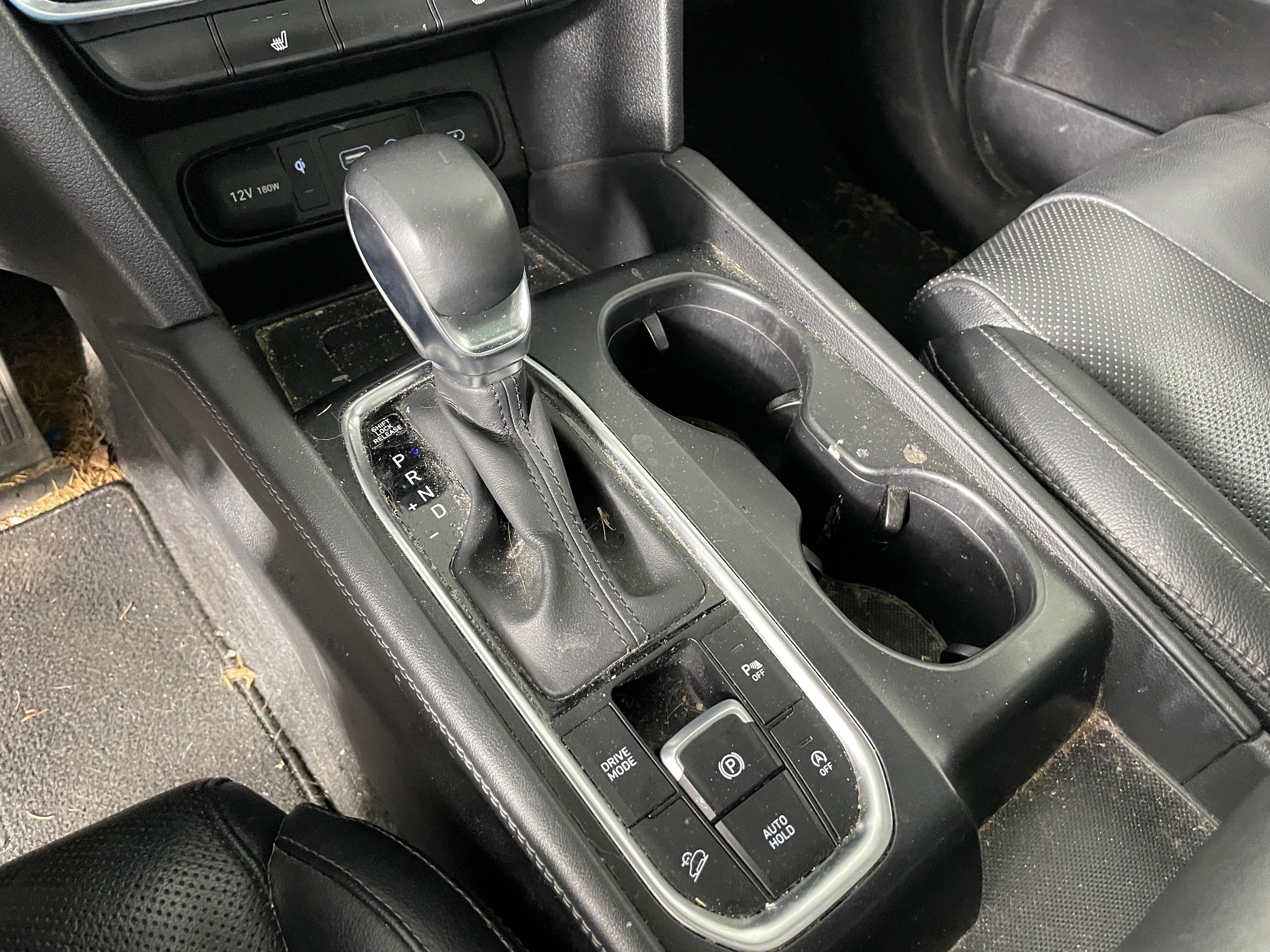 2020 Hyundai Santa Fe SEL - Photo 9