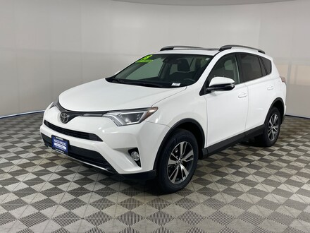 2017 Toyota RAV4 XLE SUV