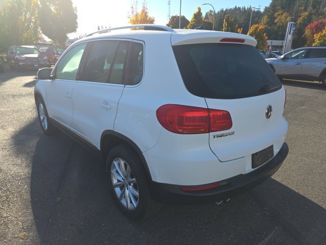 Used 2017 Volkswagen Tiguan Wolfsburg Edition with VIN WVGSV7AX5HK007861 for sale in Bremerton, WA