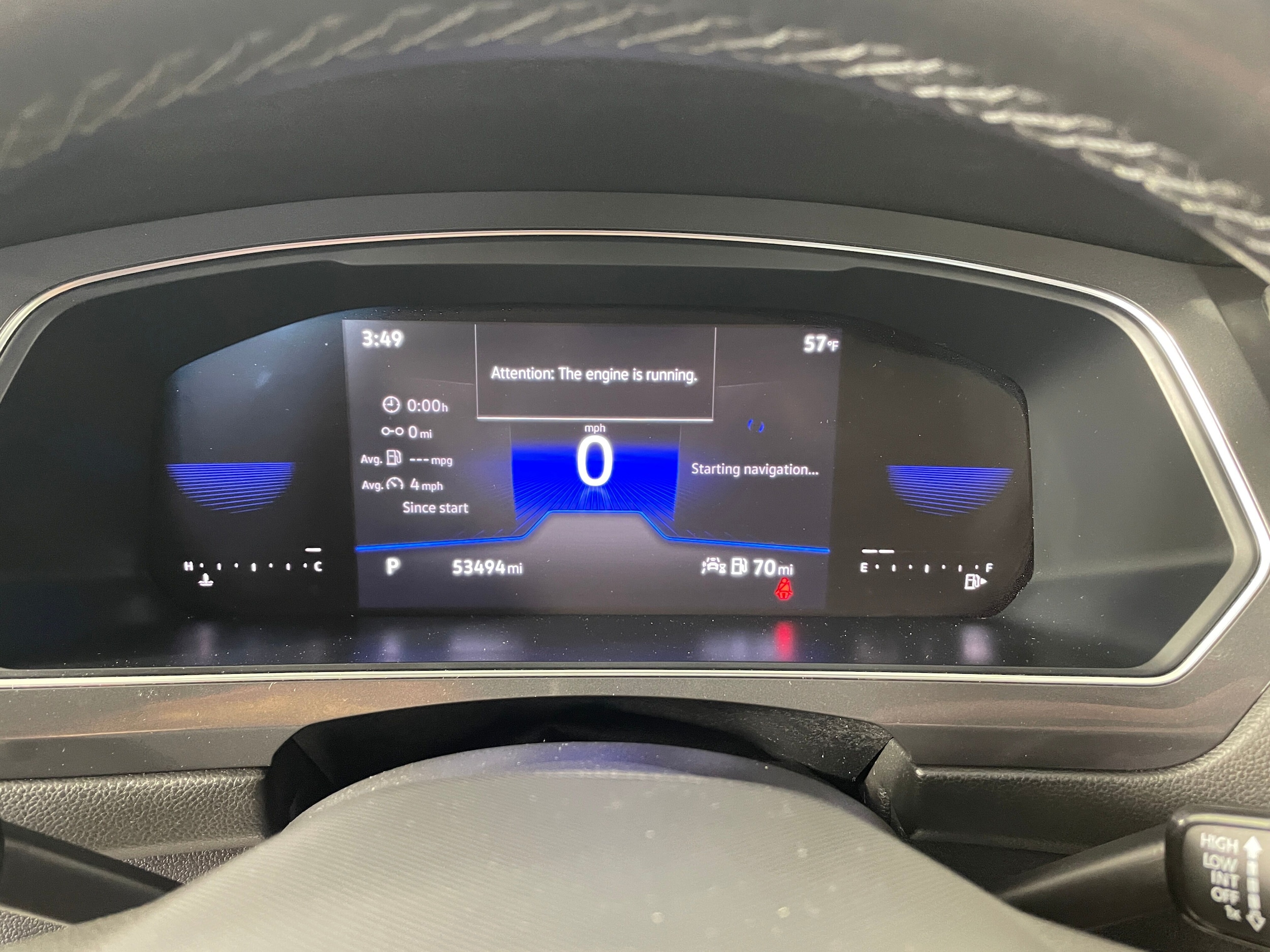 2023 Volkswagen Tiguan 2.0T SE R-Line Black photo 4