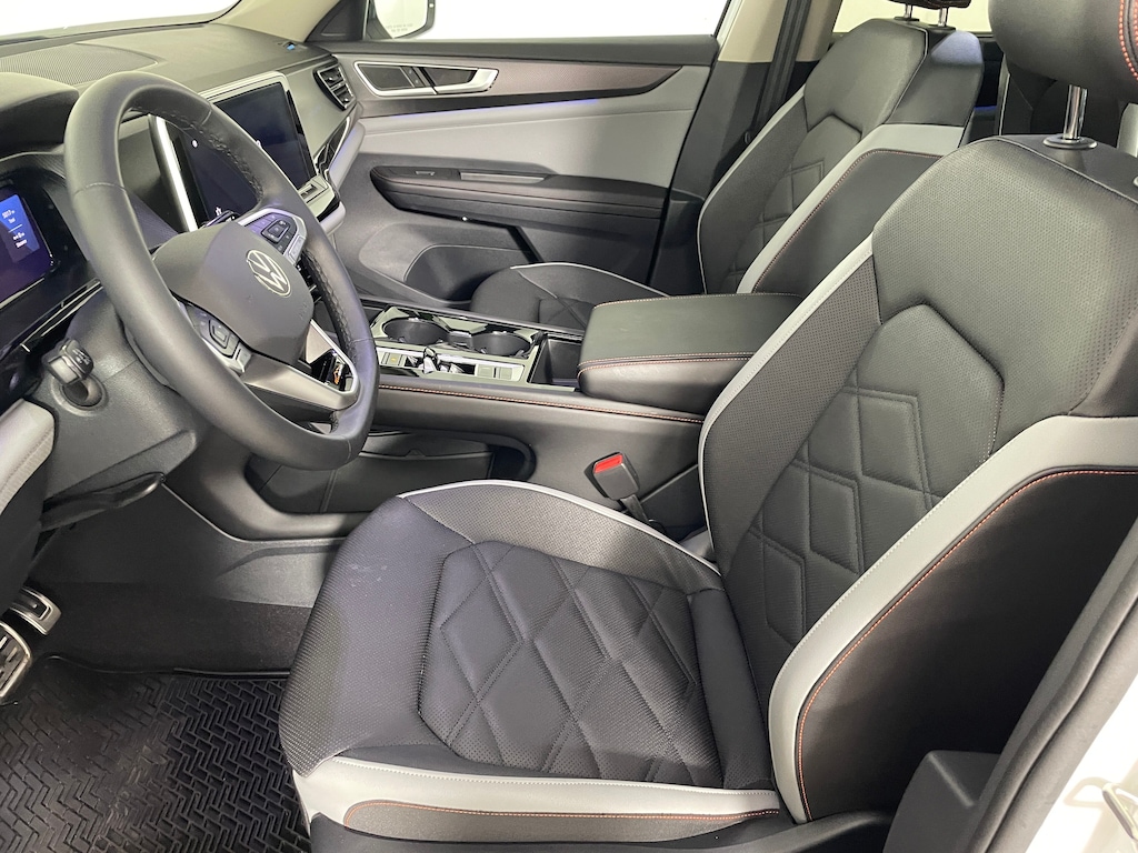 Certified 2024 Volkswagen Atlas 2.0T Peak Edition SE w/Technology SUV