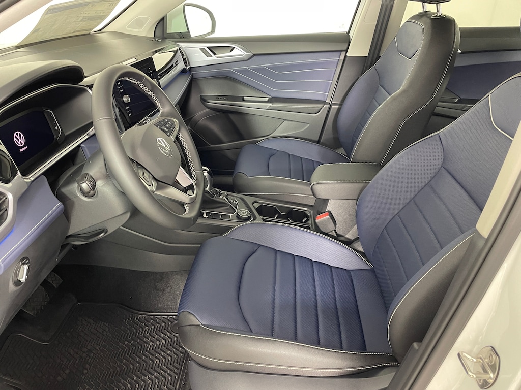 New 2026 Volkswagen Taos 1.5T SEL SUV