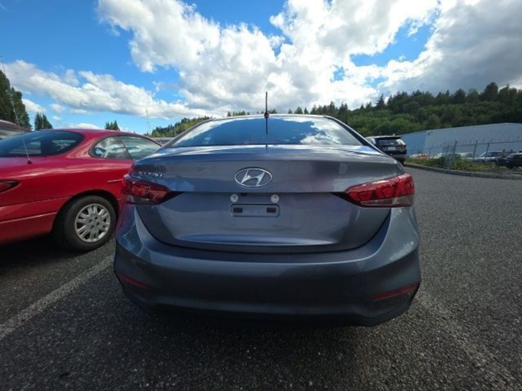 Used 2019 Hyundai Accent SE Sedan