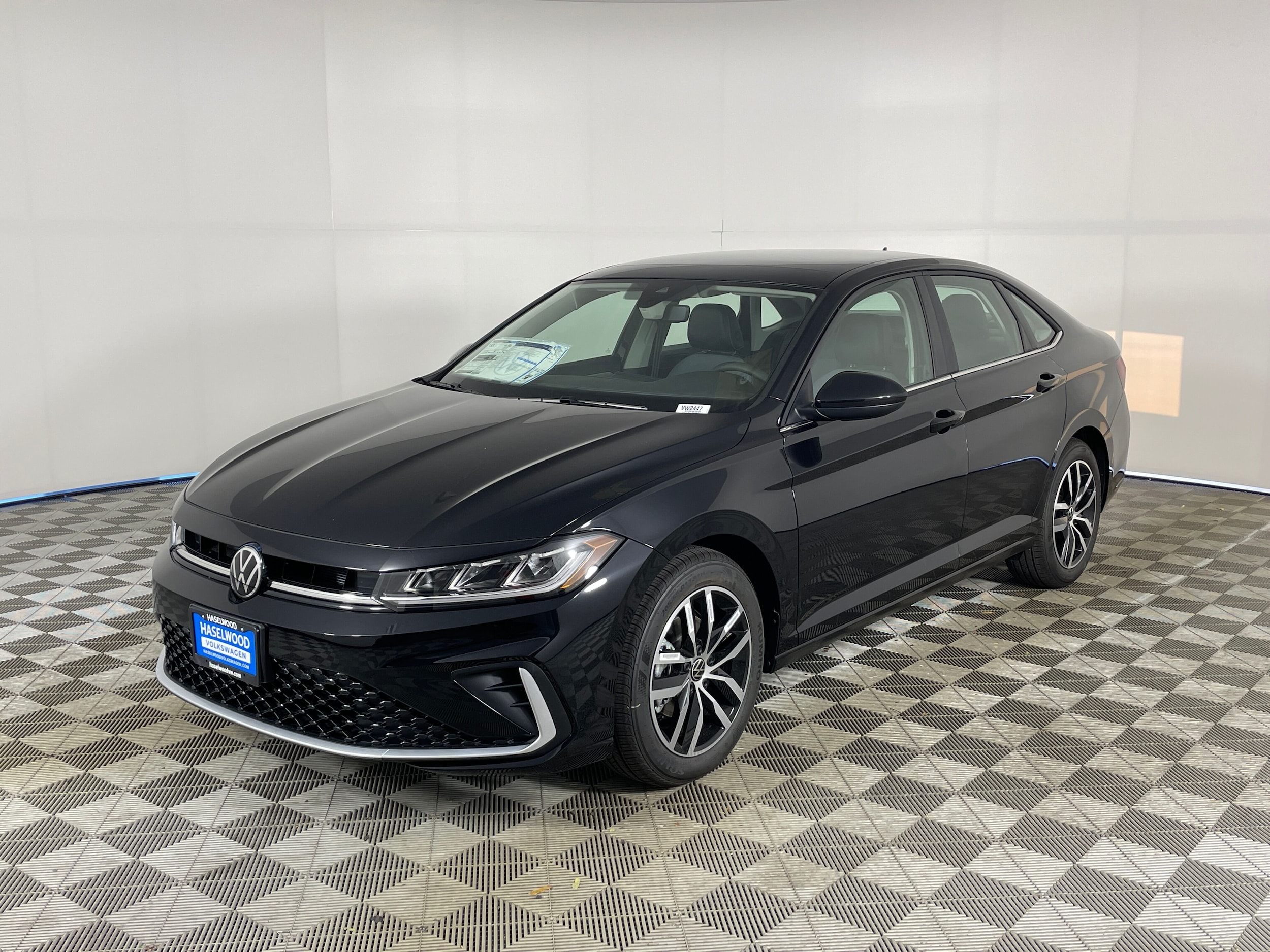 2026 Volkswagen Jetta SE's photo