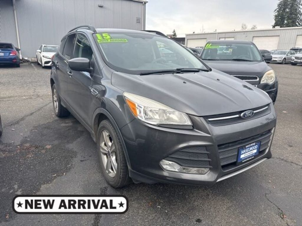Used 2015 Ford Escape SE SUV
