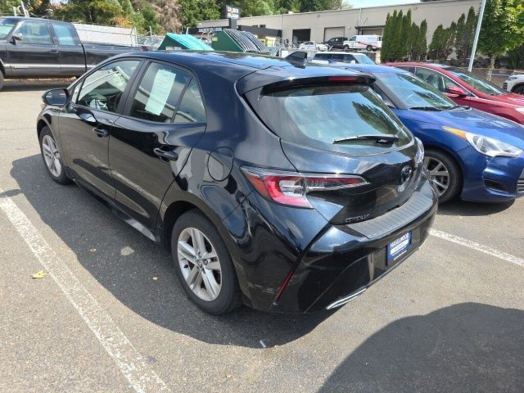 Used 2022 Toyota Corolla Hatchback SE Hatchback